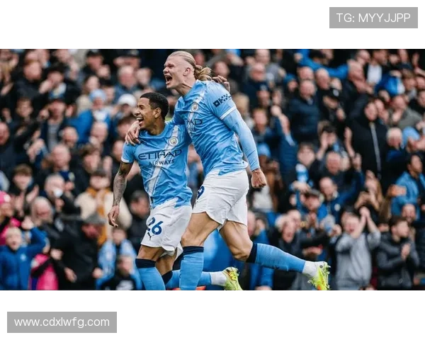 曼城客战纽卡海报发布福登突破哈兰德剪影引关注